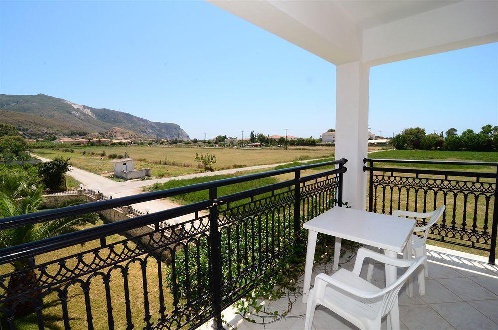 Athina Apartments Zante Extérieur photo
